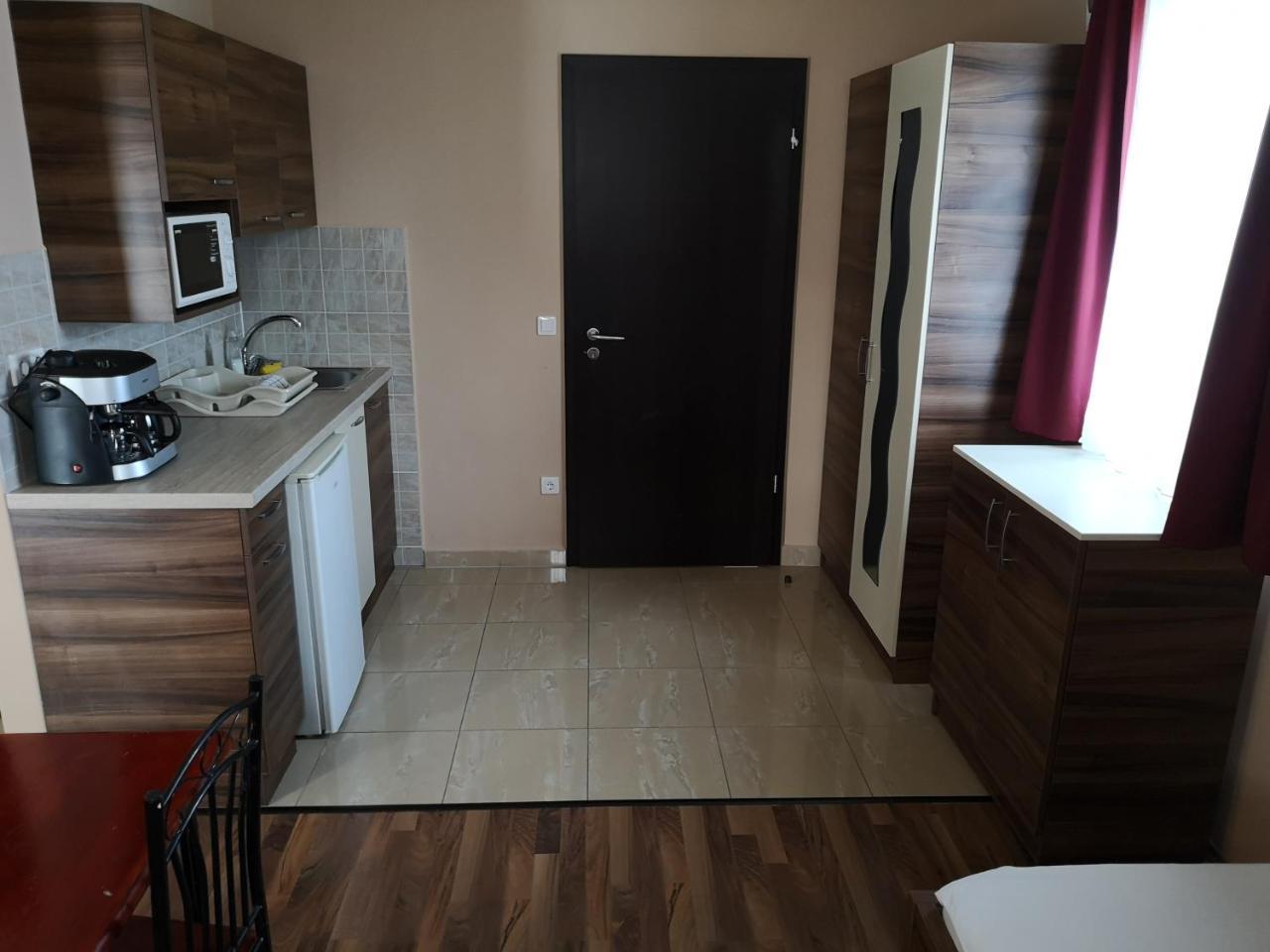 Bed and Breakfast Borostyan Panzio Balatonfuered Экстерьер фото
